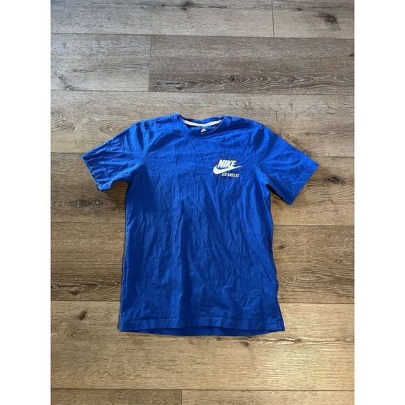 Nike Sportswear Mens Blue Short Sleeve Los Angeles Graphic T-shirt Size Small - Picture 1 of 3